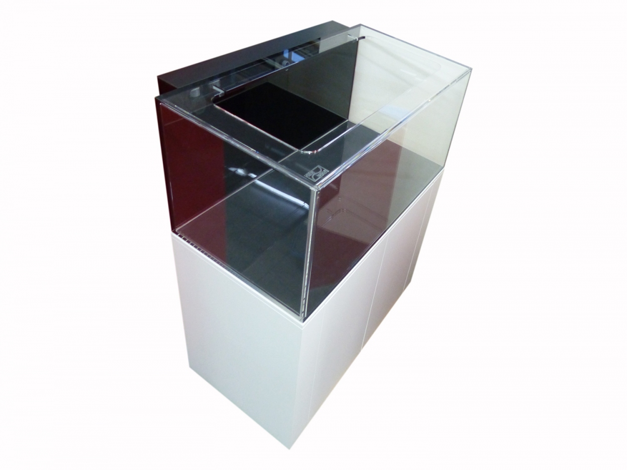 Royal Exclusiv® und New Wave Komplettsystem Gr. M mit Aquarium und Filter