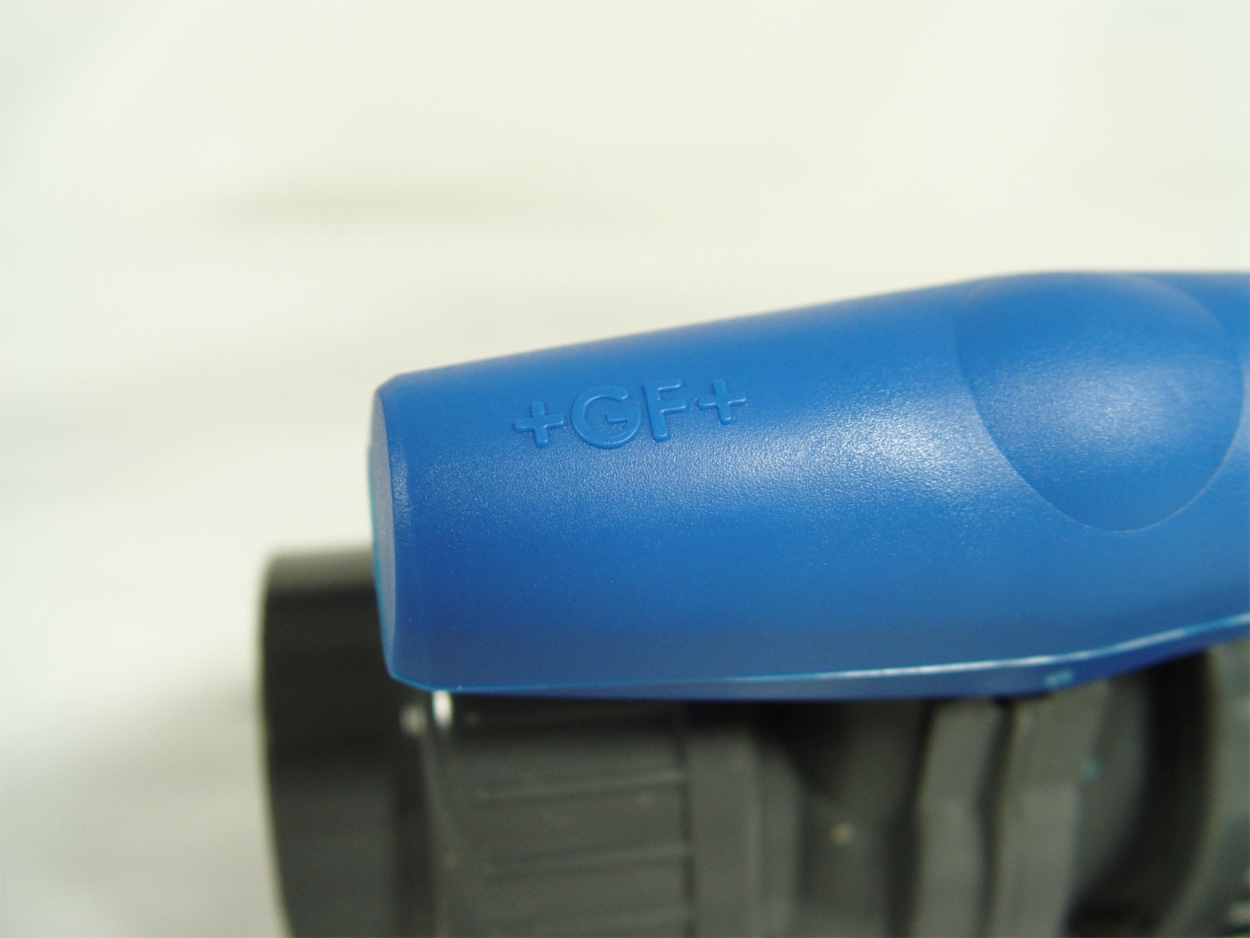 PVC +GF+ Kugelhahn grau 63mm