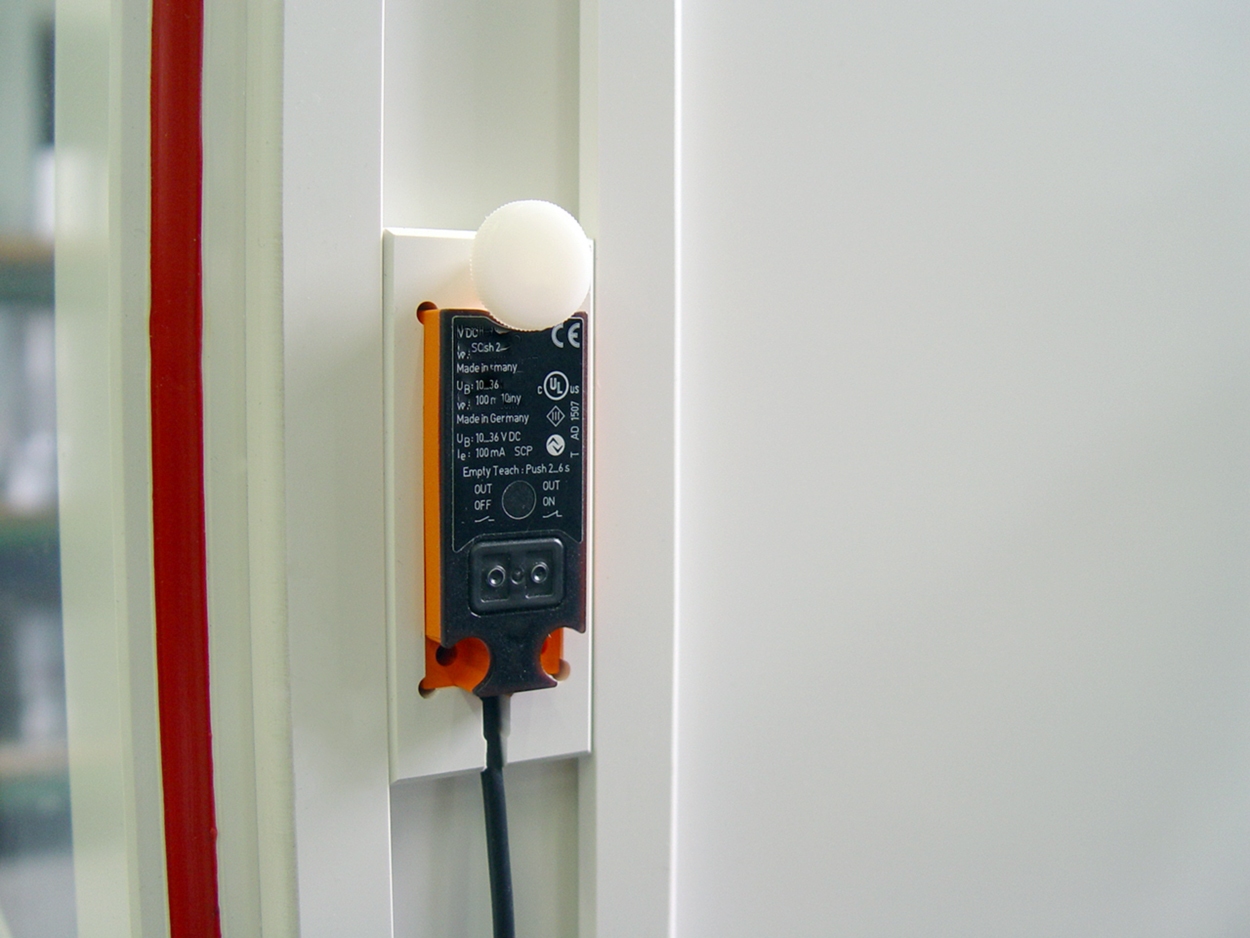 PVC Schiene zur Montage von AutoSwitch ON/OFF